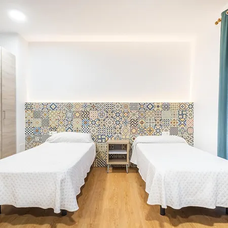 El Castell (adults Only) Apartamento *